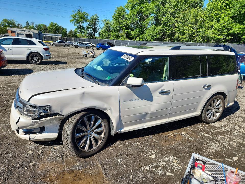52832936 :رقم المزاد ، 2FMHK6D89FBA16362 vin ، 2015 Ford Flex مزاد بيع