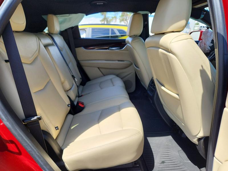 51906226 :رقم المزاد ، 1GYKNFRS1JZ220577 vin ، 2018 Cadillac Xt5 مزاد بيع