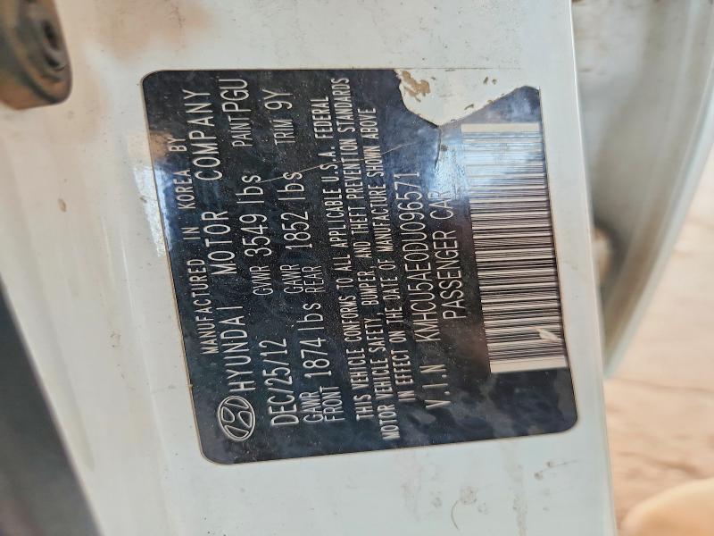 2013 Hyundai Accent მანქანა იყიდება აუქციონზე, vin: KMHCU5AE0DU096571, აუქციონის ნომერი: 54268036