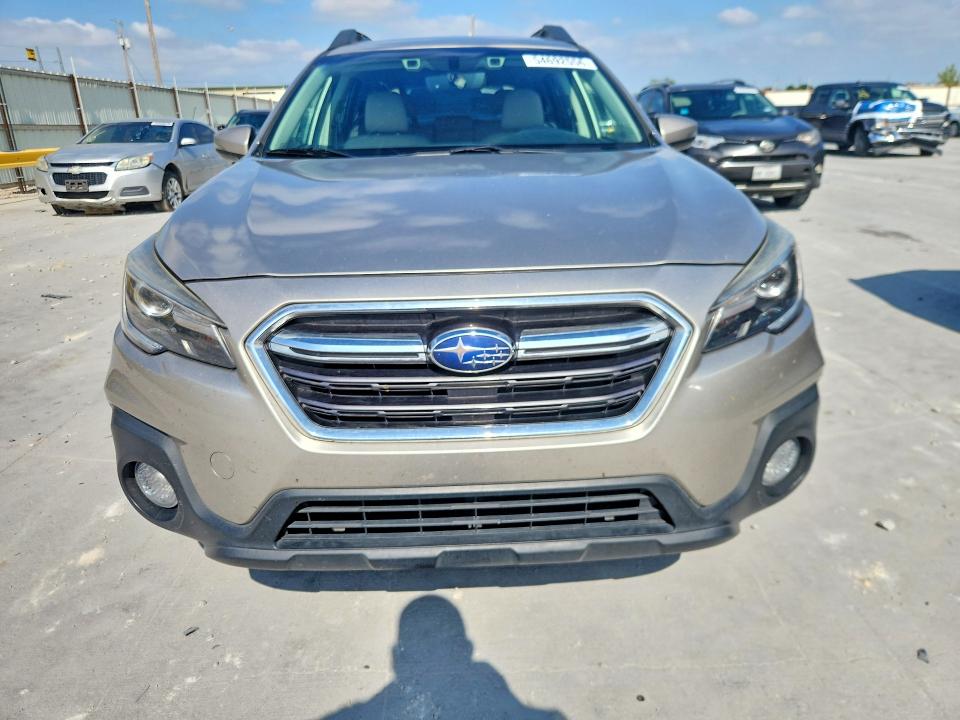 2018 Subaru Outback მანქანა იყიდება აუქციონზე, vin: 4S4BSANC5J3238336, აუქციონის ნომერი: 54692556