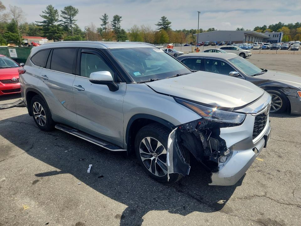 Продаж на аукціоні авто 2021 Toyota Highlander, vin: 5TDGZRBH8MS153899, номер лоту: 50310956