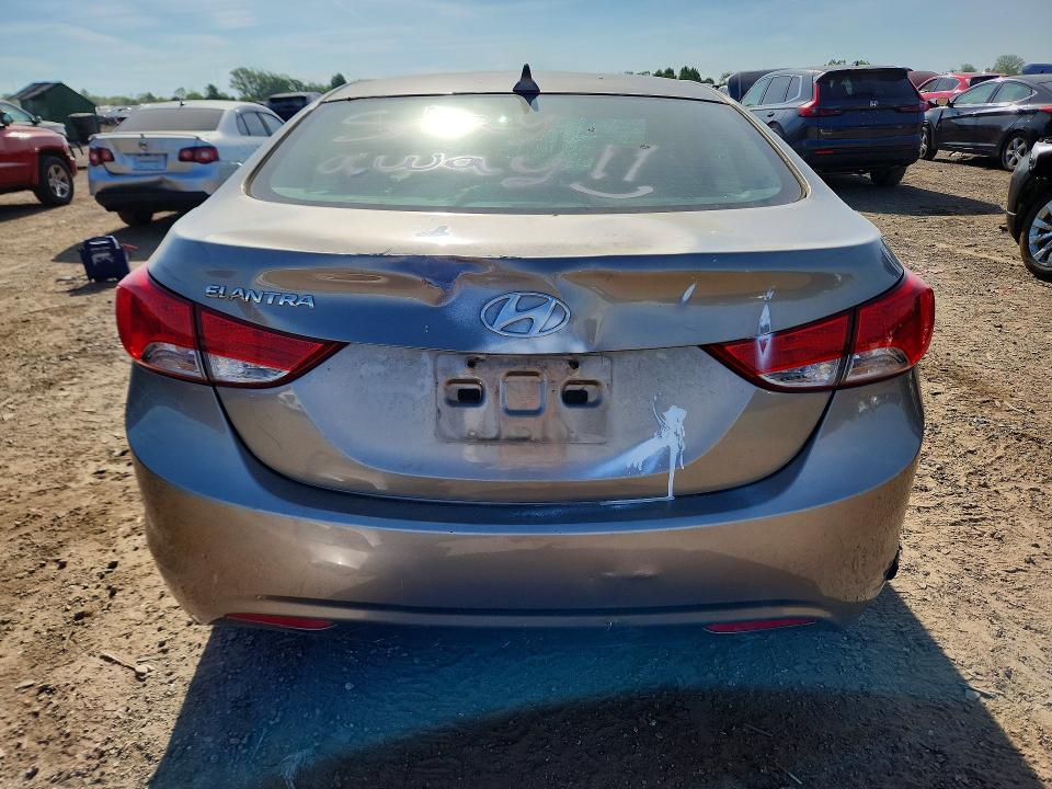 54547126 :رقم المزاد ، 5NPDH4AE3DH306565 vin ، 2013 Hyundai Elantra مزاد بيع