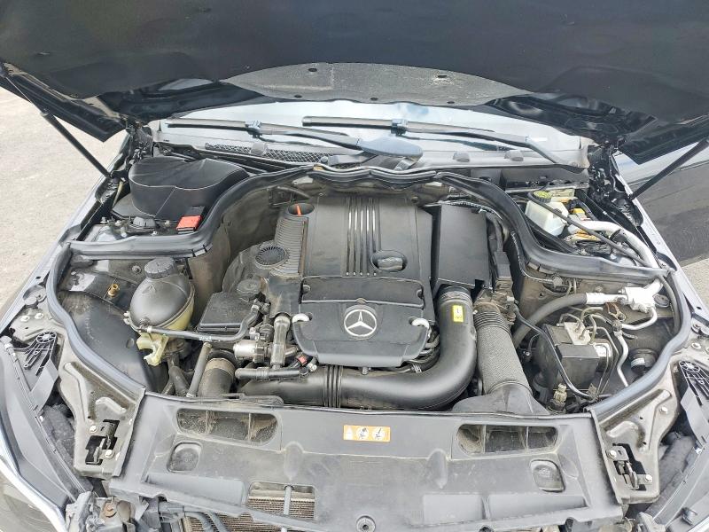 52597236 :رقم المزاد ، WDDGJ4HB6CF778156 vin ، 2012 Mercedes-benz C مزاد بيع