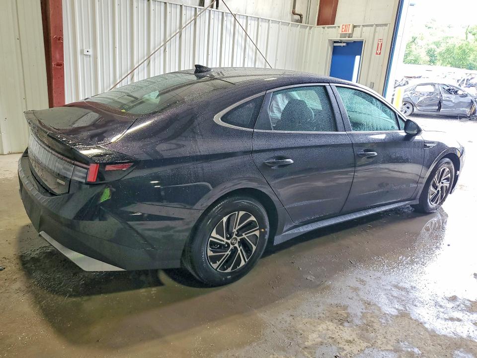 2026 Hyundai Sonata Hybrid მანქანა იყიდება აუქციონზე, vin: KMHL24JJ7TA161378, აუქციონის ნომერი: 53984436