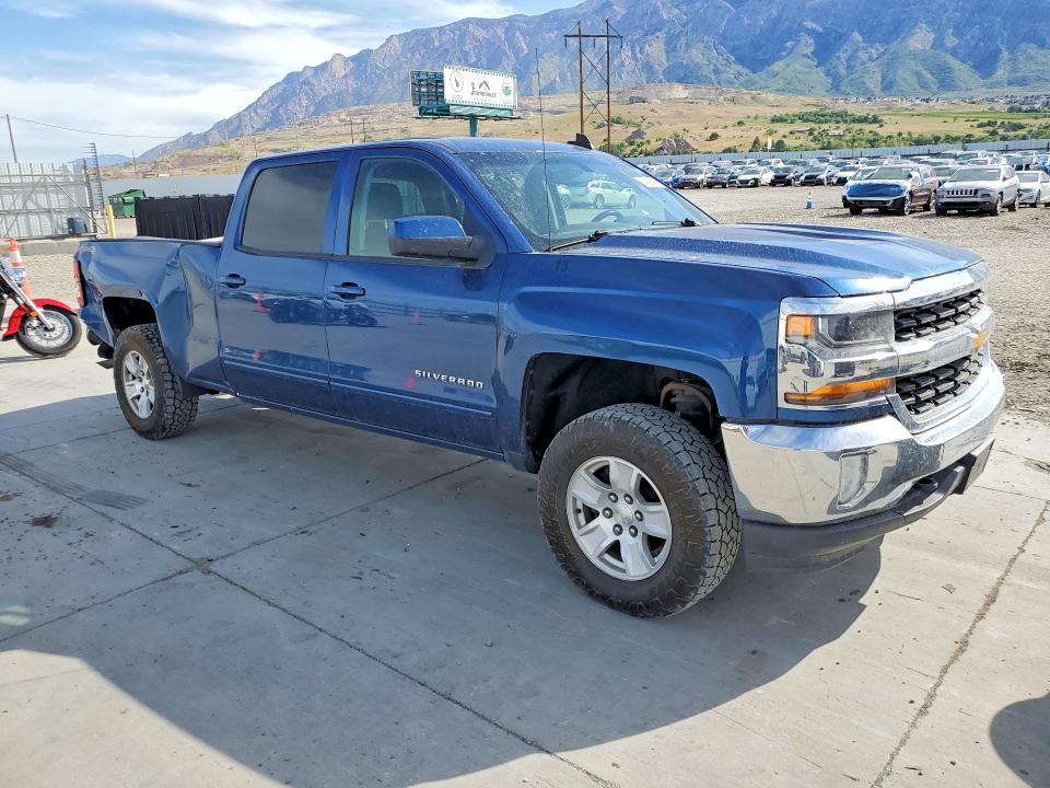 2017 Chevrolet Silverado მანქანა იყიდება აუქციონზე, vin: 3GCUKREC1HG178932, აუქციონის ნომერი: 54722466
