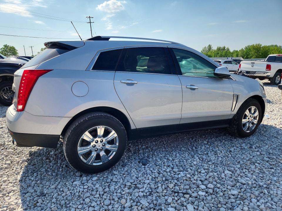 54774276 :رقم المزاد ، 3GYFNEE37FS585943 vin ، 2015 Cadillac Srx مزاد بيع