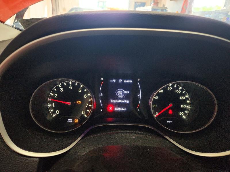 2018 Jeep Compass მანქანა იყიდება აუქციონზე, vin: 3C4NJDAB9JT126680, აუქციონის ნომერი: 53530146