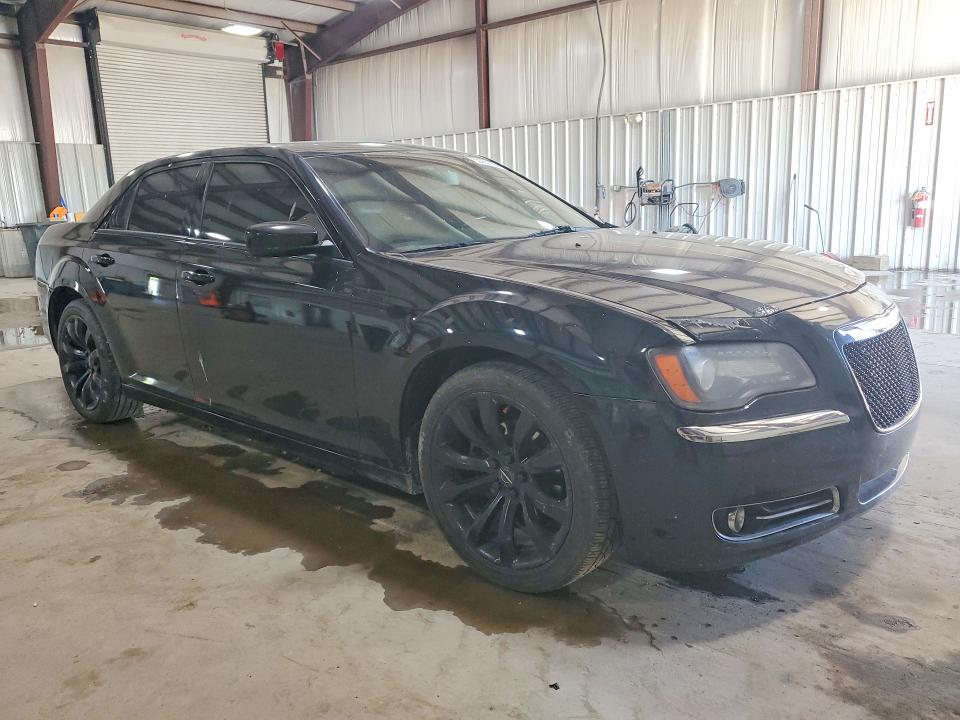 53063226 :رقم المزاد ، 2C3CCABG5EH352258 vin ، 2014 Chrysler 300 مزاد بيع