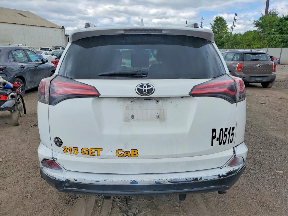 Продажа на аукционе авто 2018 Toyota Rav4, vin: JTMBFREV4JJ736242, номер лота: 53264776
