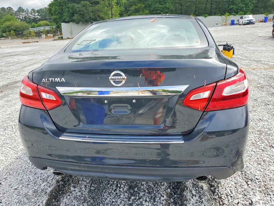 2017 Nissan Altima მანქანა იყიდება აუქციონზე, vin: 1N4AL3AP7HN355504, აუქციონის ნომერი: 55152756