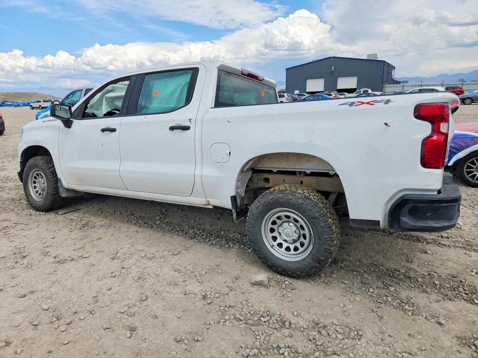 Продажа на аукционе авто 2024 Chevrolet Silverado, vin: 2GCUDAED8R1210273, номер лота: 52151426