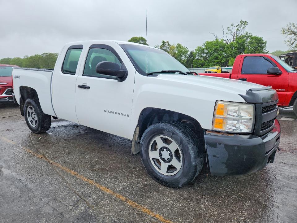 Продаж на аукціоні авто 2009 Chevrolet Silverado, vin: 1GCEK19069Z205601, номер лоту: 52330056