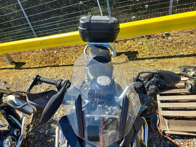 Продажа на аукционе авто 2015 Bmw R1200, vin: WB10A1102FZ187504, номер лота: 52569316