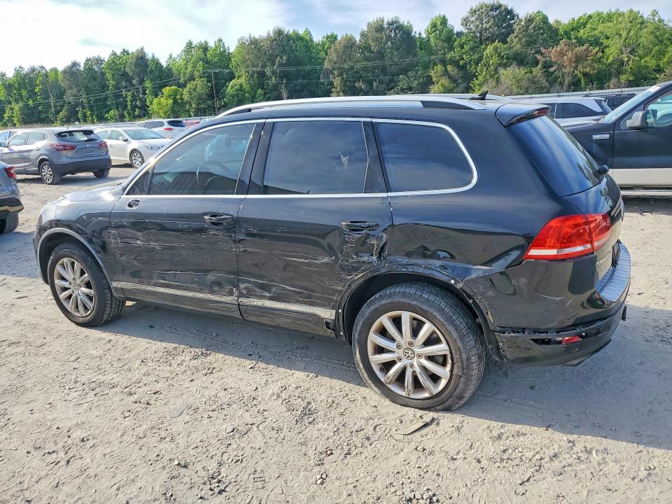 Aukcja sprzedaży 2011 Volkswagen Touareg, vin: WVGFF9BP2BD003223, numer aukcji: 52408596