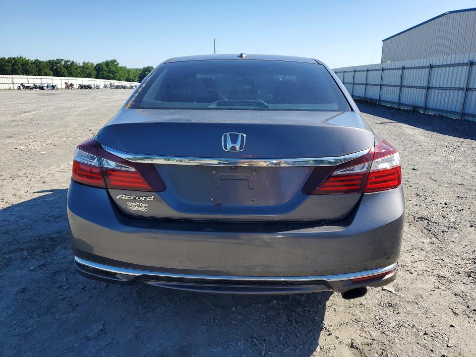 Продажа на аукционе авто 2017 Honda Accord, vin: 1HGCR2F88HA067643, номер лота: 52659706