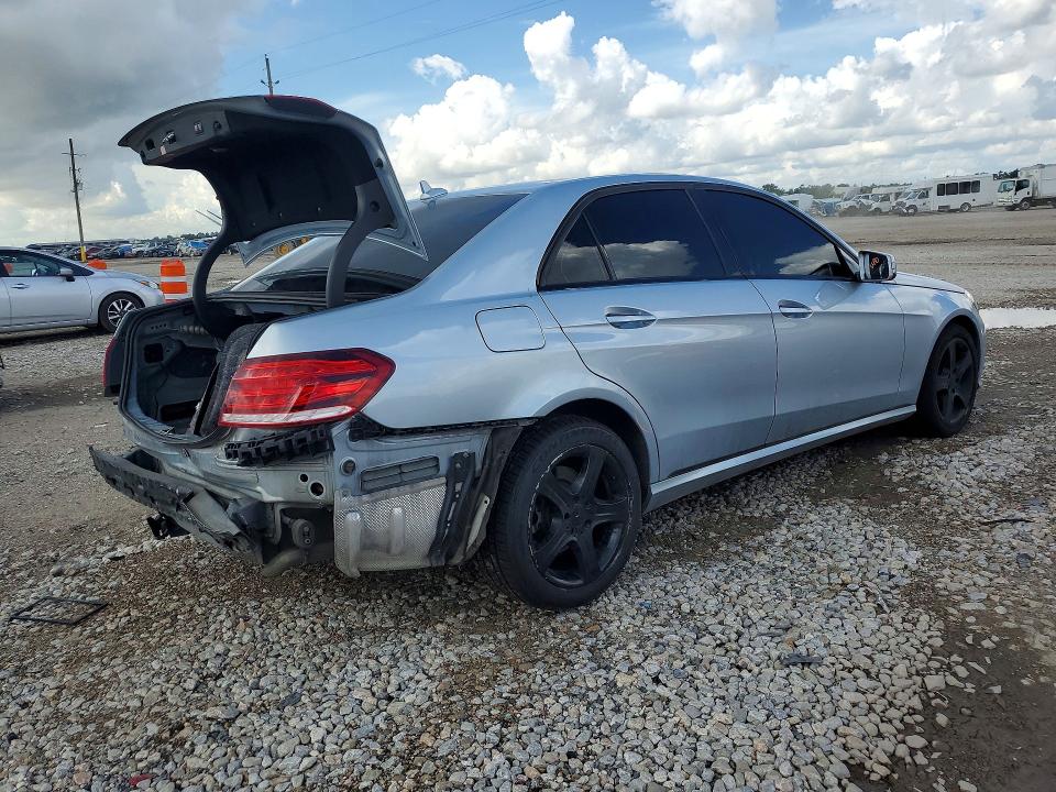 2016 Mercedes-benz E მანქანა იყიდება აუქციონზე, vin: WDDHF5KB2GB204560, აუქციონის ნომერი: 53722786