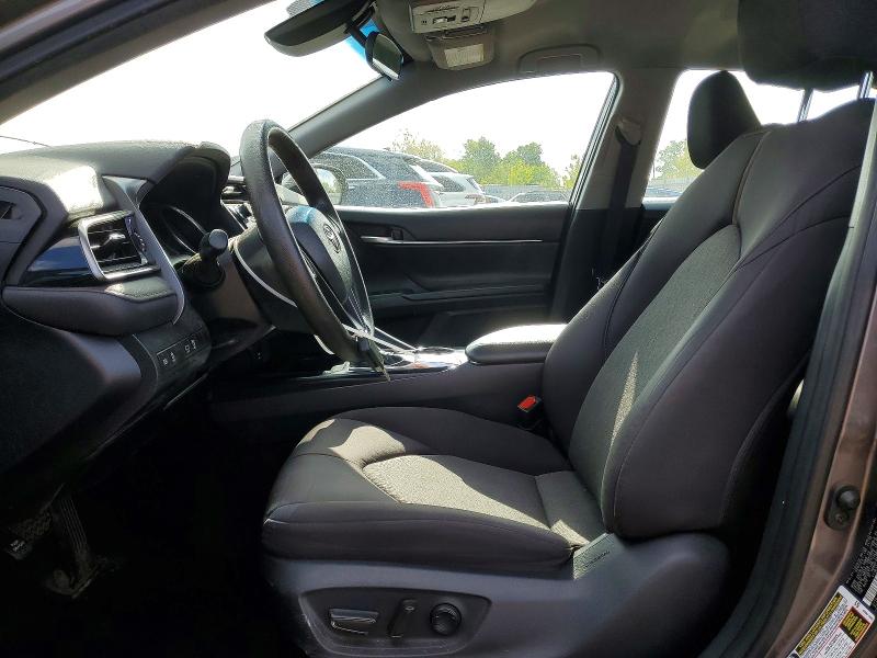 Auction sale of the 2019 Toyota Camry, vin: 4T1B11HK0KU786181, lot number: 52851566