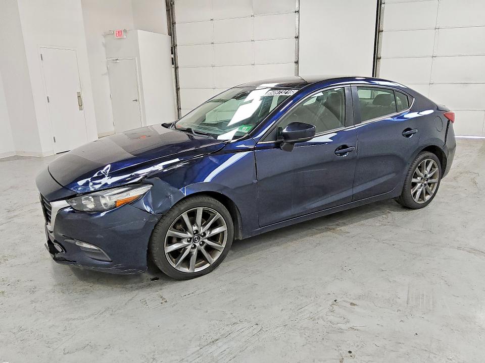 50973216 :رقم المزاد ، 3MZBN1V3XJM174088 vin ، 2018 Mazda 3 مزاد بيع