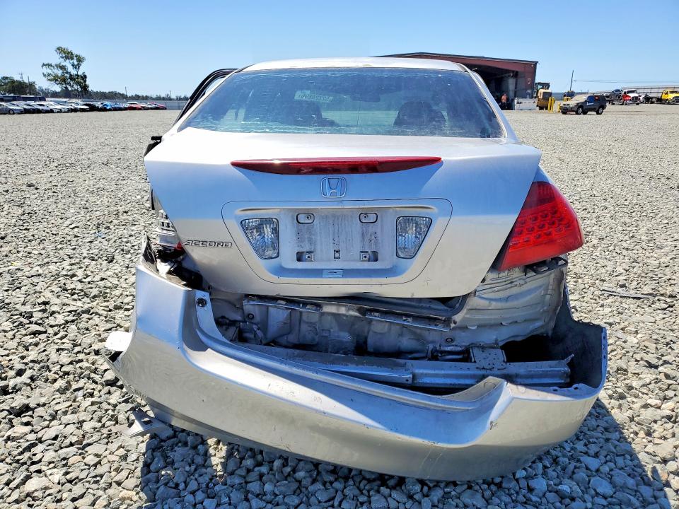52220896 :رقم المزاد ، 1HGCM56376A167105 vin ، 2006 Honda Accord مزاد بيع