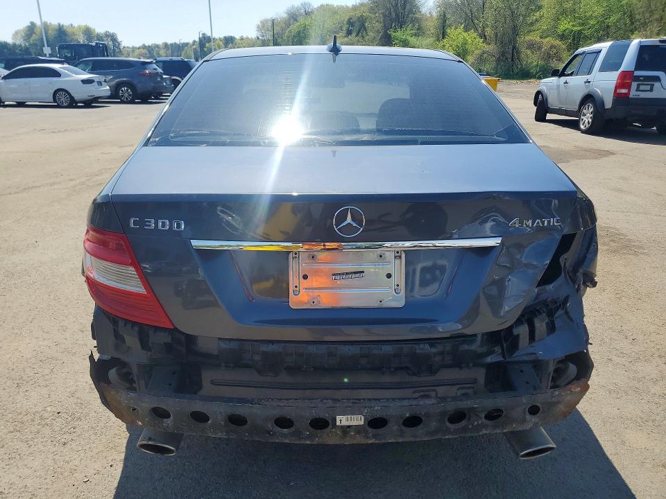 52524126 :رقم المزاد ، WDDGF8BB6BR174511 vin ، 2011 Mercedes-benz C مزاد بيع