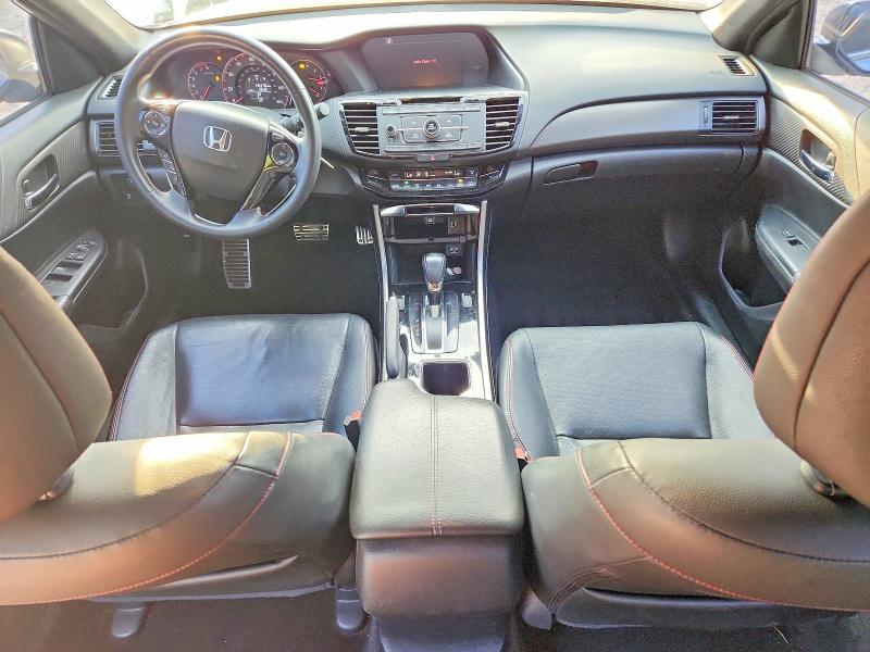 Продаж на аукціоні авто 2017 Honda Accord, vin: 1HGCR2F18HA128556, номер лоту: 54716126