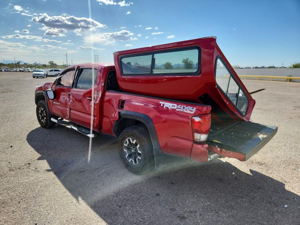52899886 :رقم المزاد ، 5TFDZ5BN0HX025836 vin ، 2017 Toyota Tacoma مزاد بيع