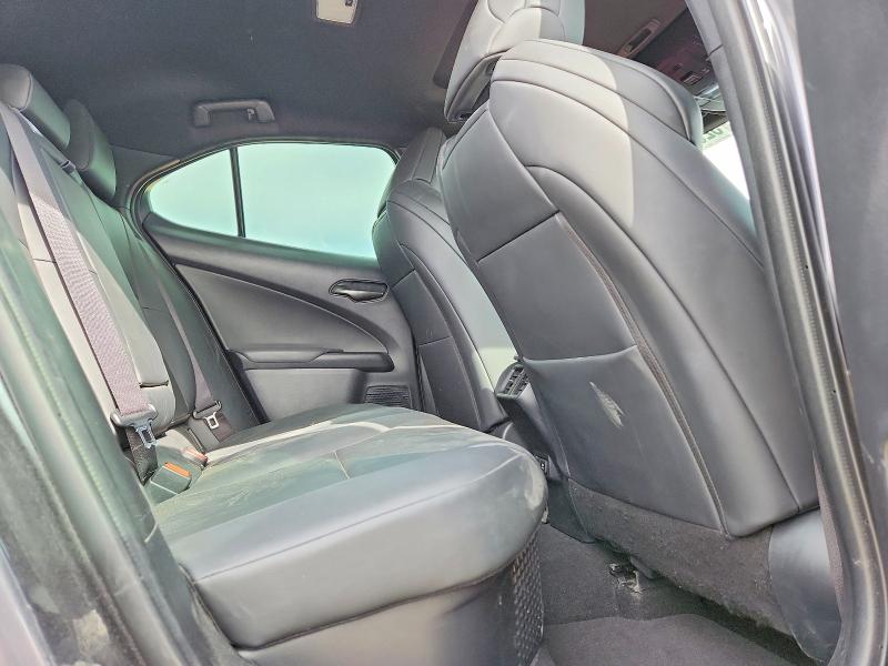 Auction sale of the 2020 Lexus Ux, vin: JTHR9JBH9L2022432, lot number: 52846036