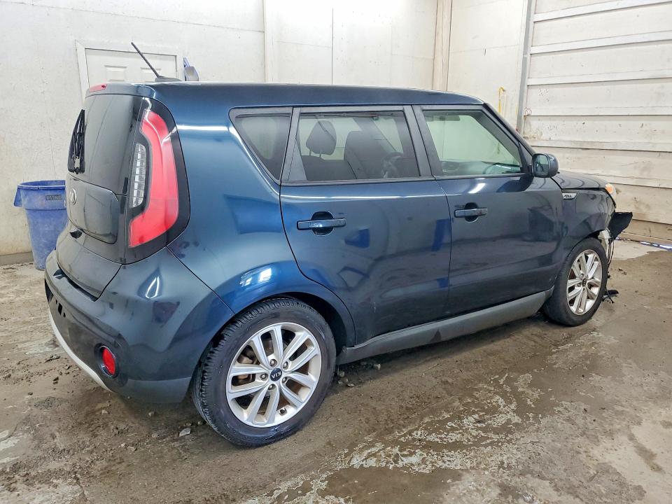 Продаж на аукціоні авто 2018 Kia Soul, vin: KNDJP3A55J7506203, номер лоту: 53992106