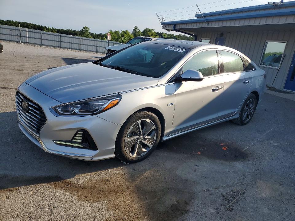2018 Hyundai Sonata Hybrid მანქანა იყიდება აუქციონზე, vin: KMHE34L30JA082989, აუქციონის ნომერი: 53895356