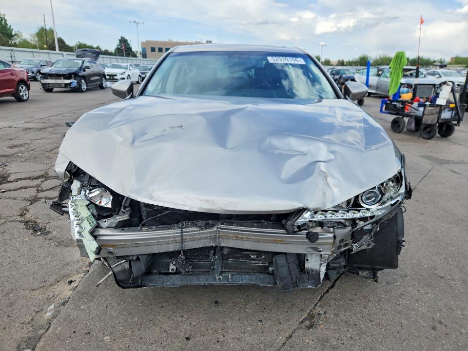 Продажа на аукционе авто 2015 Lexus Es, vin: JTHBK1GG6F2180401, номер лота: 52939196
