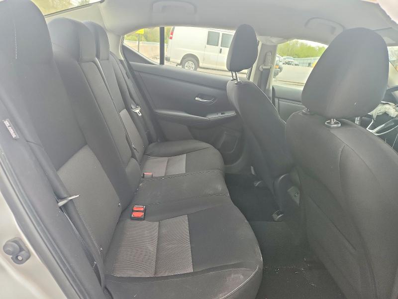 52849016 :رقم المزاد ، 3N1AB8CVXNY228480 vin ، 2022 Nissan Sentra مزاد بيع