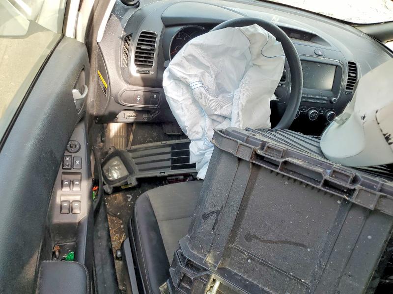 2018 Kia Forte მანქანა იყიდება აუქციონზე, vin: KNAFK5A87J5776407, აუქციონის ნომერი: 54782396