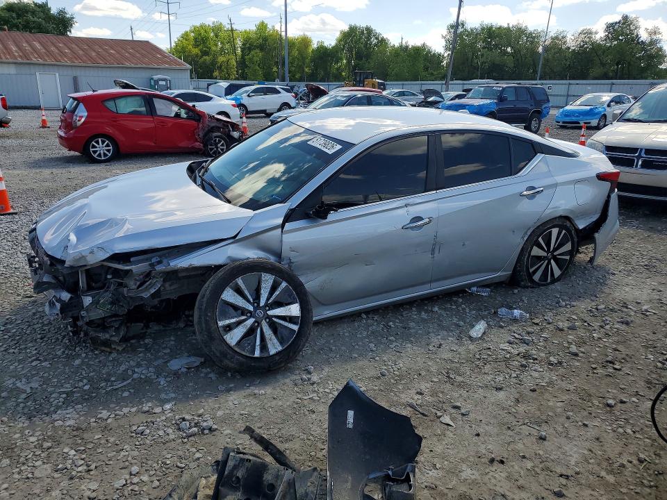 Продаж на аукціоні авто 2021 Nissan Altima, vin: 1N4BL4DV4MN315119, номер лоту: 51739826