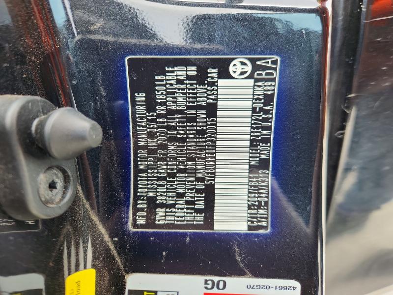 52923986 :رقم المزاد ، 5YFBURHE0FP320015 vin ، 2015 Toyota Corolla مزاد بيع