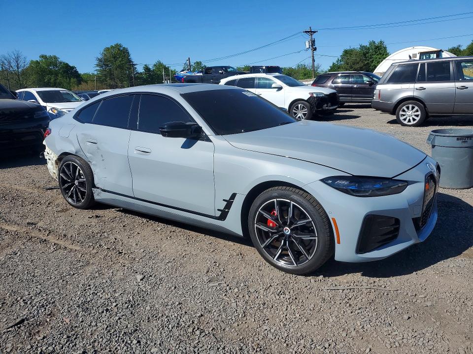 53175486 :رقم المزاد ، WBY33AW09PFP11834 vin ، 2023 Bmw I4 مزاد بيع