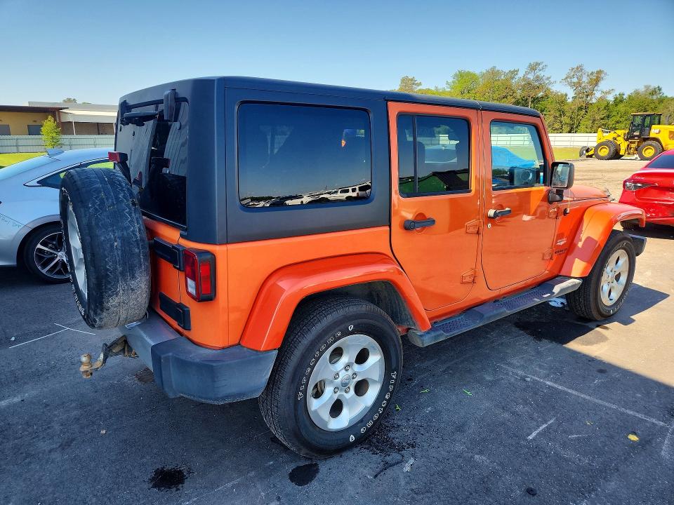 53762236 :رقم المزاد ، 1C4BJWEG6FL629834 vin ، 2015 Jeep Wrangler Unlimited مزاد بيع
