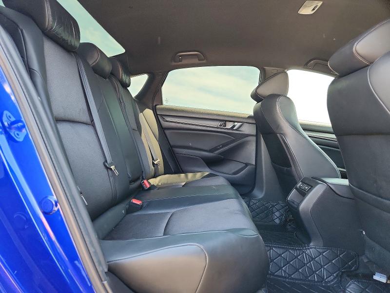 51148246 :رقم المزاد ، 1HGCV1F39NA090614 vin ، 2022 Honda Accord مزاد بيع