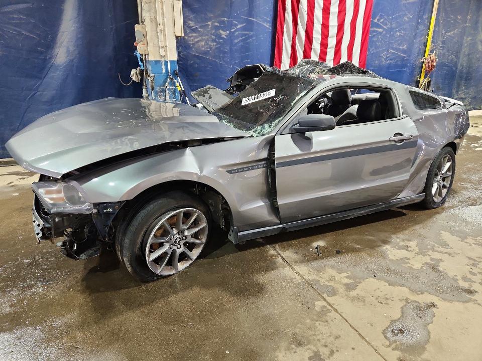 53811836 :رقم المزاد ، 1ZVBP8AM7B5157208 vin ، 2011 Ford Mustang مزاد بيع