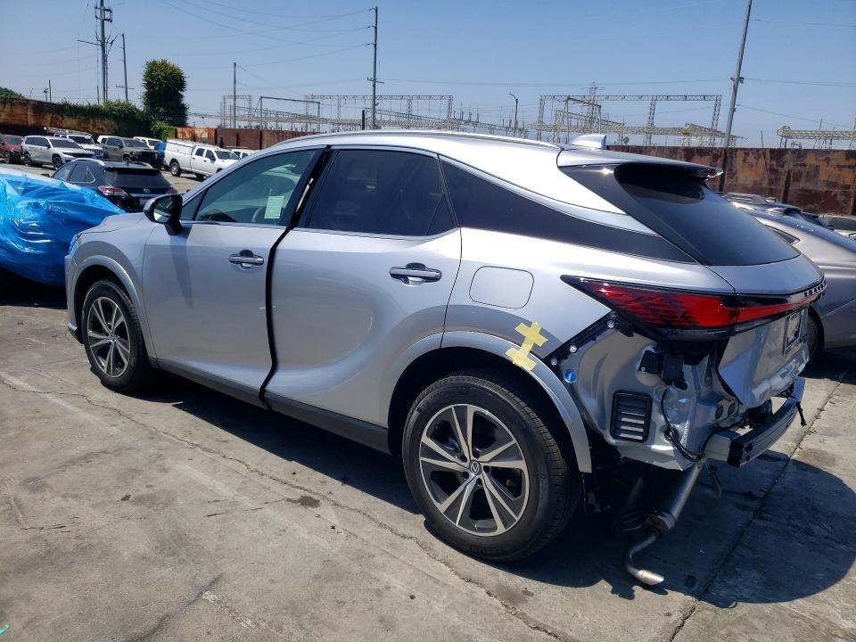 53084896 :رقم المزاد ، 2T2BBMCA4TC132277 vin ، 2026 Lexus Rx 350h مزاد بيع