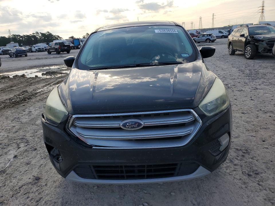 53838556 :رقم المزاد ، 1FMCU9GD1HUC74810 vin ، 2017 Ford Escape مزاد بيع