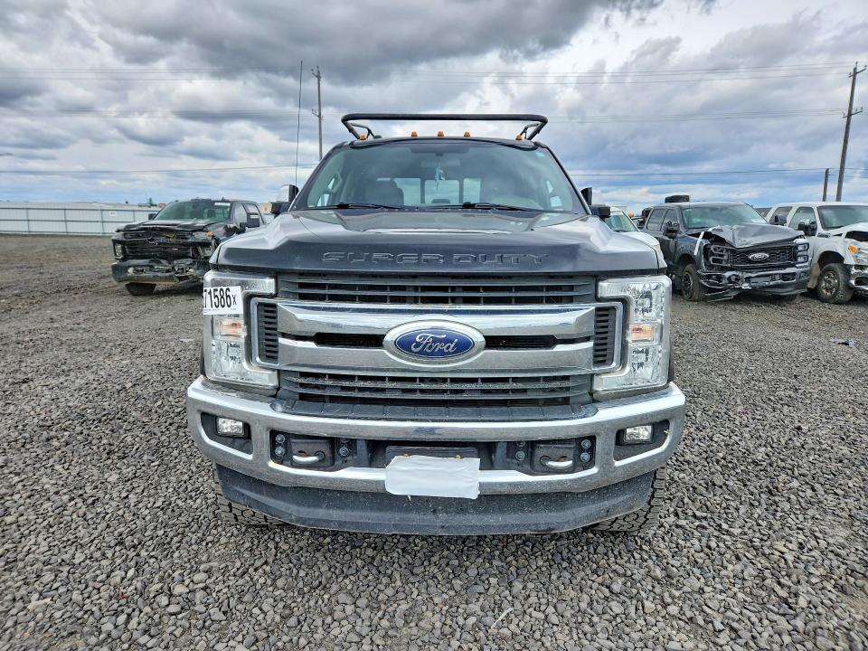 2018 Ford F350 მანქანა იყიდება აუქციონზე, vin: 1FT8W3BT6JEB61046, აუქციონის ნომერი: 53671586