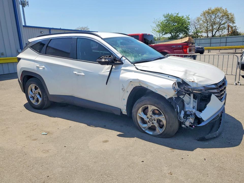 49679556 :رقم المزاد ، KM8JBCAE0NU167867 vin ، 2022 Hyundai Tucson مزاد بيع