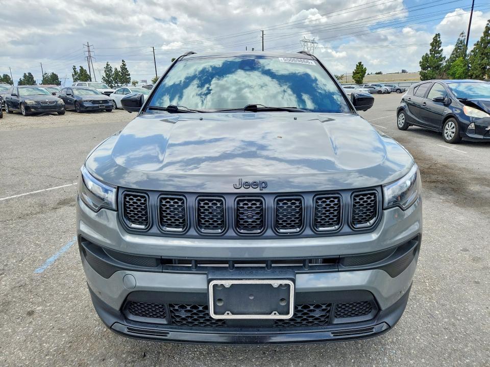 55069866 :رقم المزاد ، 3C4NJDBN6PT556328 vin ، 2023 Jeep Compass مزاد بيع