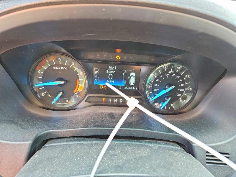 52297376 :رقم المزاد ، 1FM5K8B87JGB08749 vin ، 2018 Ford Explorer مزاد بيع