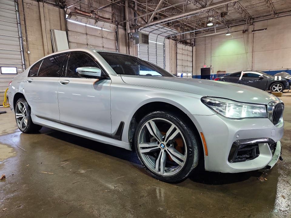 52499526 :رقم المزاد ، WBA7E2C56KB217513 vin ، 2019 Bmw 740 مزاد بيع