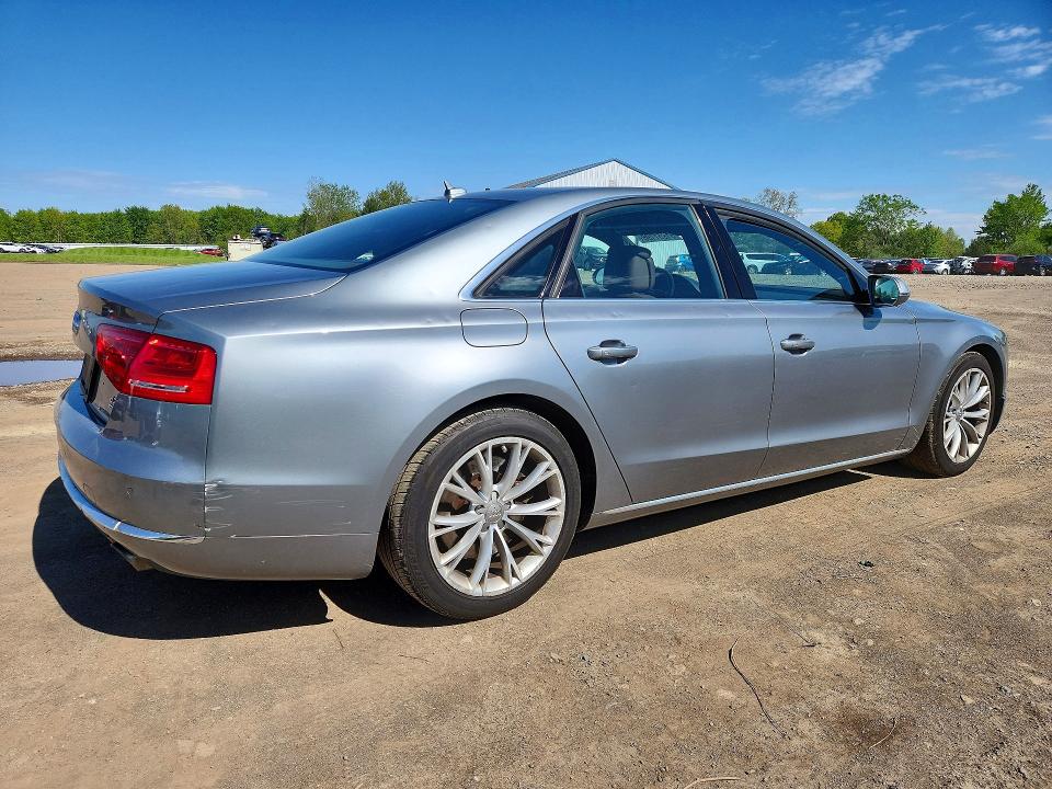 2011 Audi A8 მანქანა იყიდება აუქციონზე, vin: WAUAVAFD8BN014950, აუქციონის ნომერი: 51951196