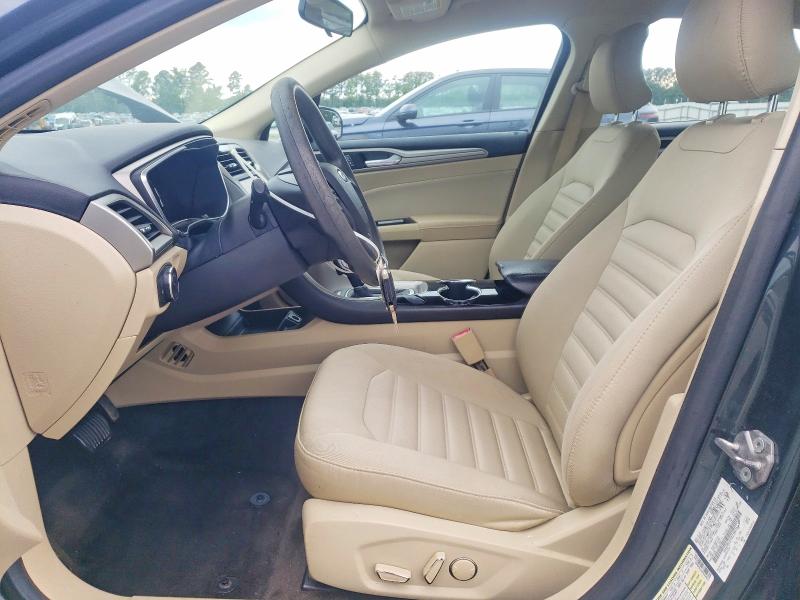 52683646 :رقم المزاد ، 3FA6P0LU3FR238976 vin ، 2015 Ford Fusion مزاد بيع