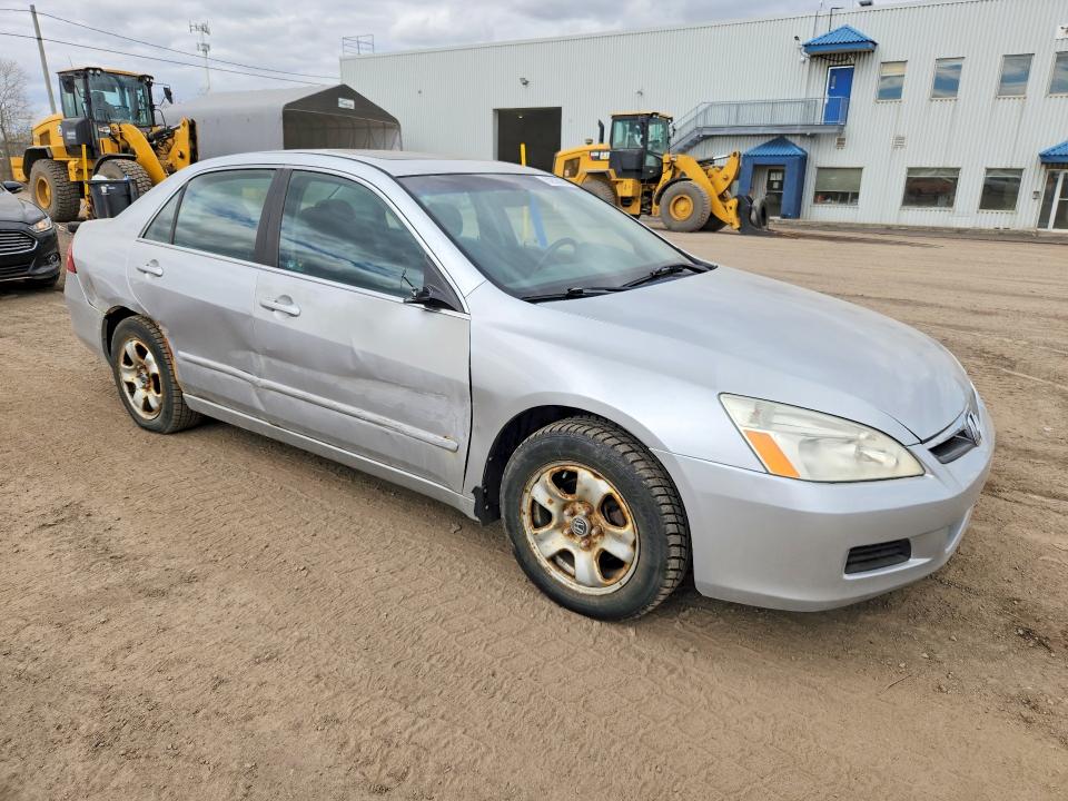 52530946 :رقم المزاد ، 1HGCM56717A807281 vin ، 2007 Honda Accord مزاد بيع