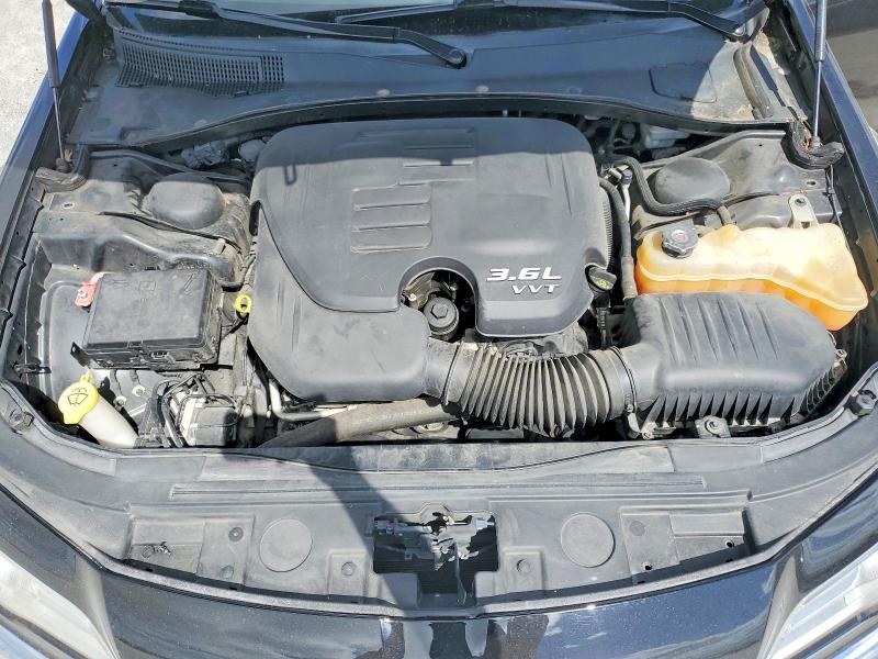 Продажа на аукционе авто 2013 Chrysler 300c, vin: 2C3CCAEG3DH573352, номер лота: 52100746