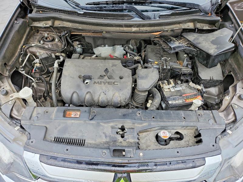 Продаж на аукціоні авто 2018 Mitsubishi Outlander, vin: JA4AD3A36JZ017556, номер лоту: 52689676